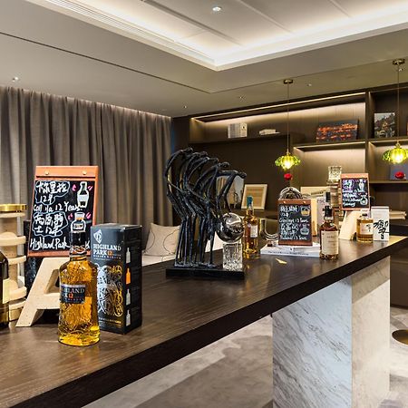 Yuexiu Hotel Guangzhou, Curio Collection By Hilton Zewnętrze zdjęcie