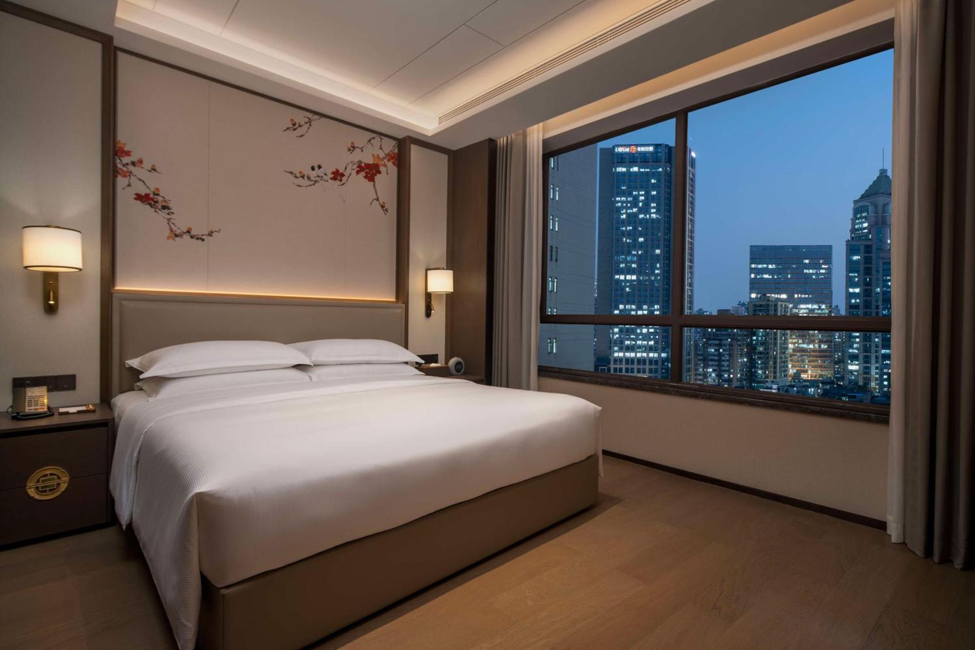 Yuexiu Hotel Guangzhou, Curio Collection By Hilton Zewnętrze zdjęcie